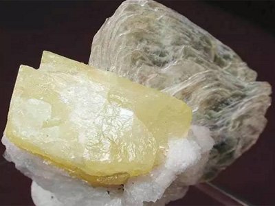 䇹(yng)^ʣA(y)Ƿ(hu)棿