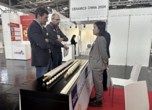 P⣬M@|عI(y)WҫĽڇHմɹI(y)չ