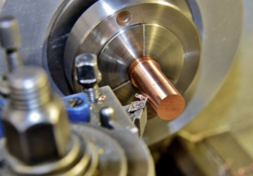 ͸ߜ+Ⱦ˼մɹܵ늲ϡSݔ;