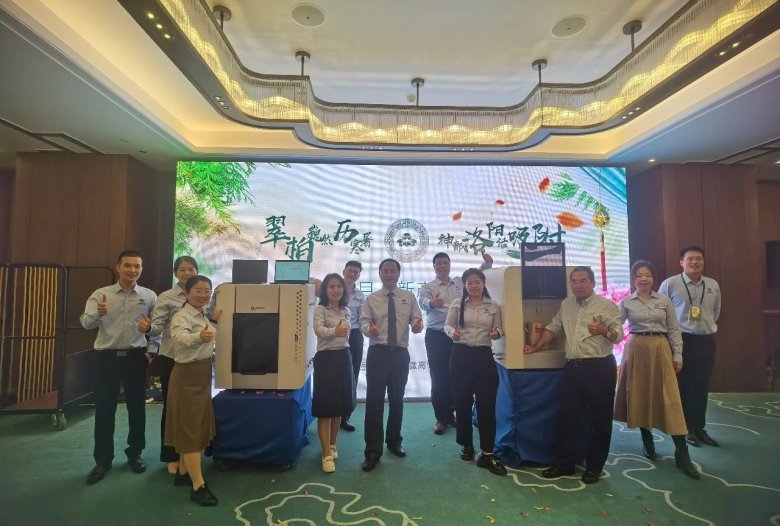 165927_180610_gsdt.jpg 165927_180610_gsdt.jpg