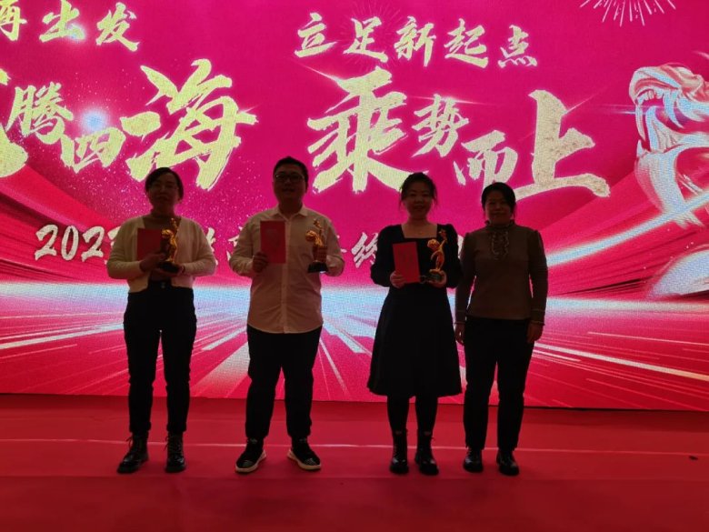 144827_861081_gsdt.jpg 144827_861081_gsdt.jpg