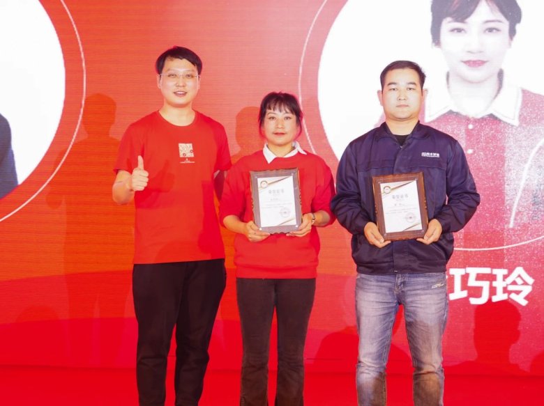 165449_177745_gsdt.jpg 165449_177745_gsdt.jpg