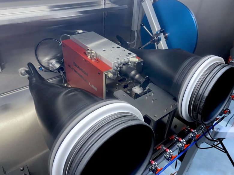 083945_292875_gsdt.jpg 083945_292875_gsdt.jpg