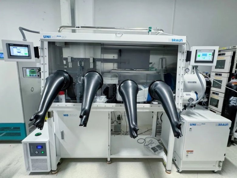 083401_948757_gsdt.jpg 083401_948757_gsdt.jpg